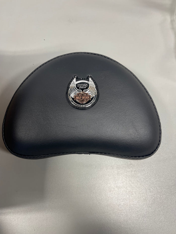 Harley 105th Anniversary Passenger Backrest Pad Black Wide Medallion