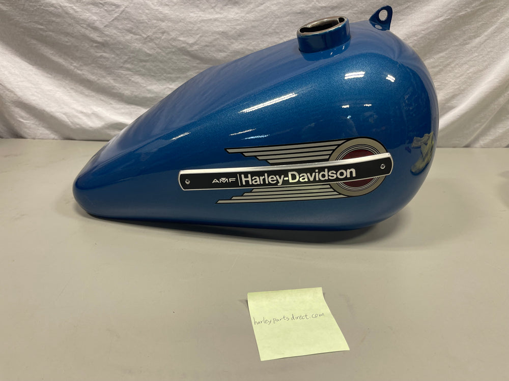NOS Harley FLH FL RH Gas Tank Metallic Blue 61202-80FD Shovelhead AMF 1980 OEM