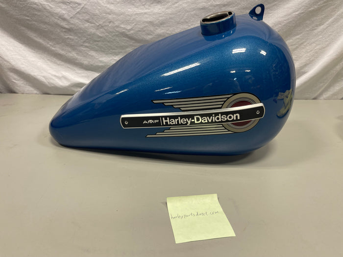 NOS Harley FLH FL RH Gas Tank Metallic Blue 61202-80FD Shovelhead AMF 1980 OEM