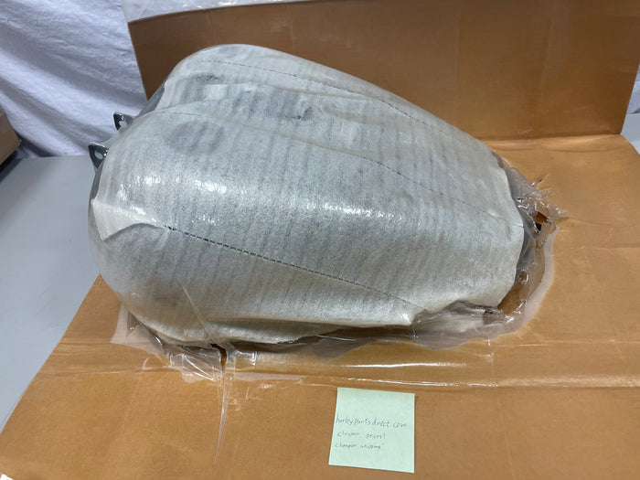 NOS Harley FXWG Wide Glide Gas Tank Primer 61039-95A Fat Bob Ready to Paint OEM